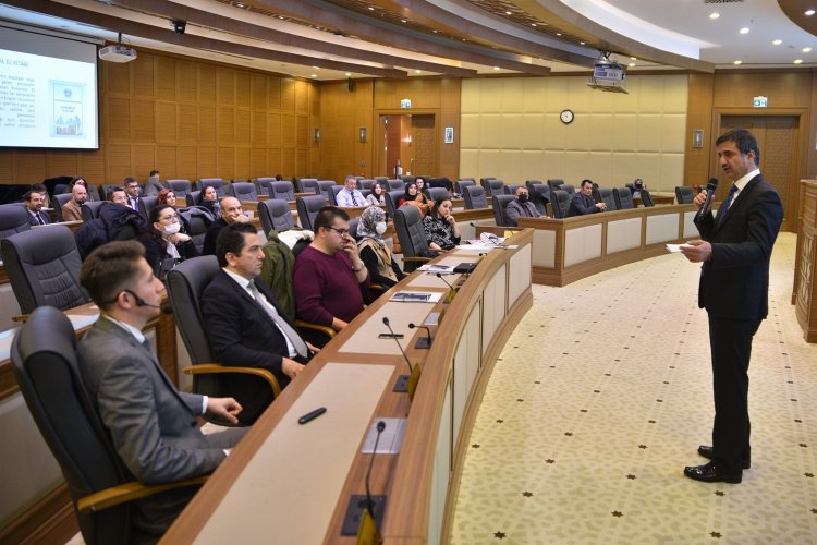 Bursa Büyükşehir'de hizmet içi eğitimler sürüyor -