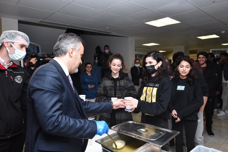 Bursa Büyükşehir'den üniversitelilere 24 saat hizmet -