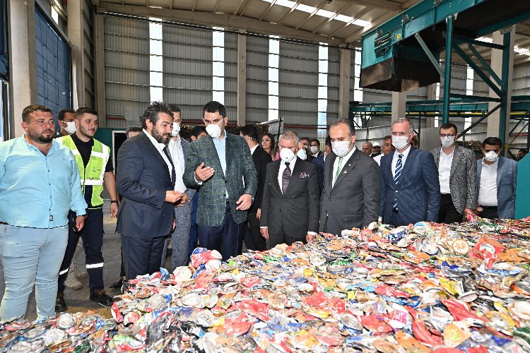 Bursa'da 8 ilçeye hitap edecek tesis... Bursa'nın atıkları ışık saçıyor -