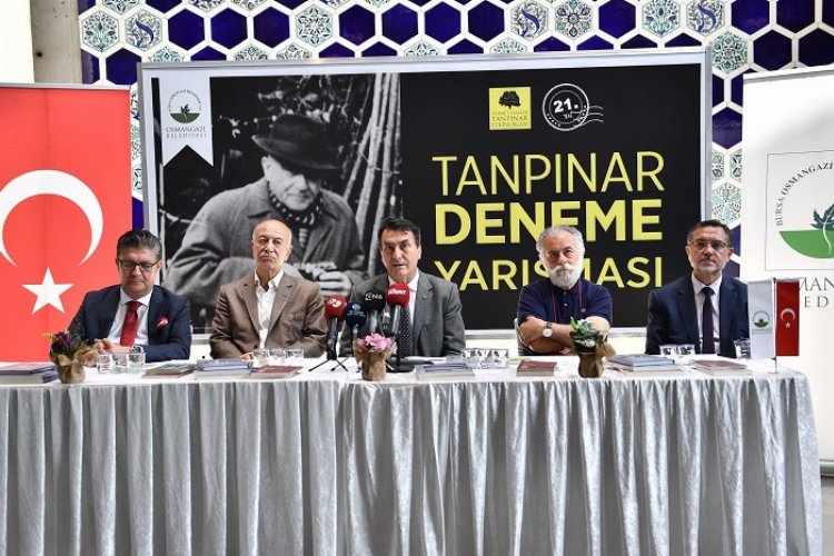 Bursa'da Ahmet Hamdi Tanpınar'ın kazananı belli oldu -