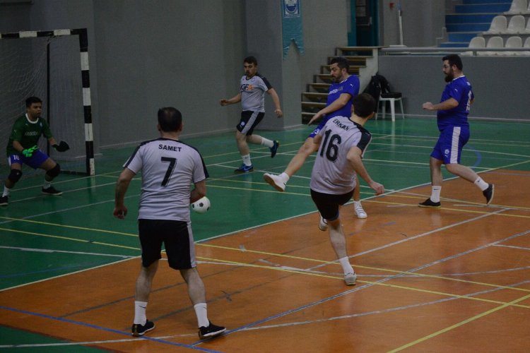 Bursa'da basın çalışanlarında 'futsal' heyecanı -