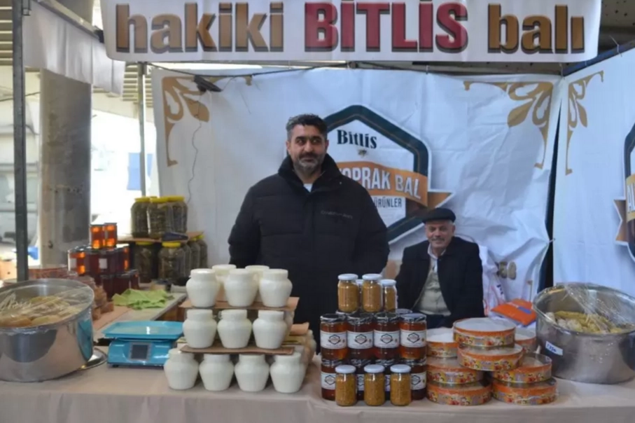Bursa'da 'Bitlis Tanıtım Günleri'ne yoğun ilgi -