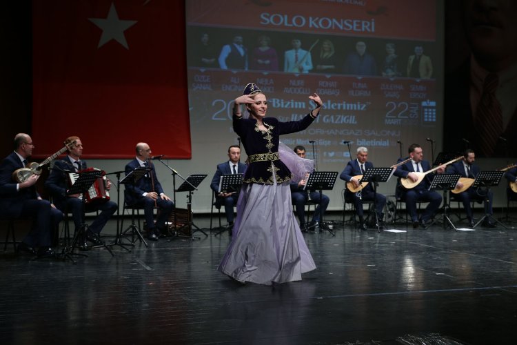 Bursa'da 'Bizim Seslerimiz' yankılandı -