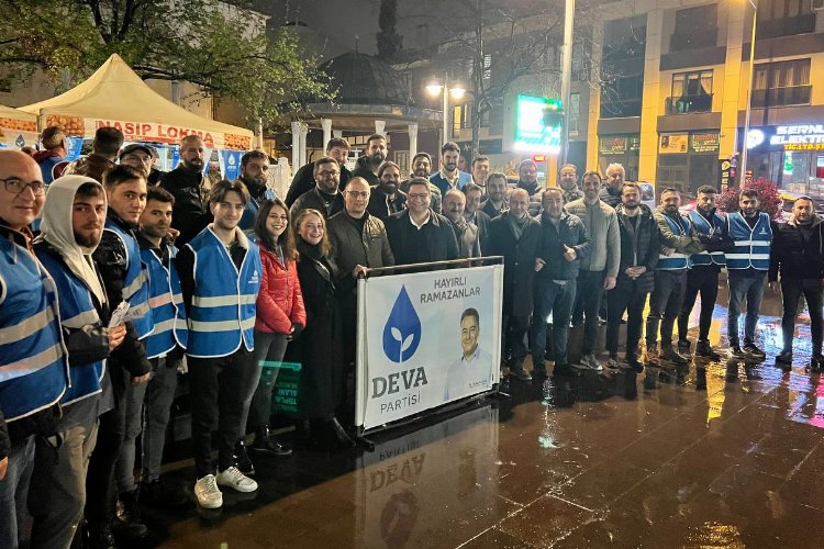 Bursa'da DEVA'lılar 'iftardan sahura' sahada -