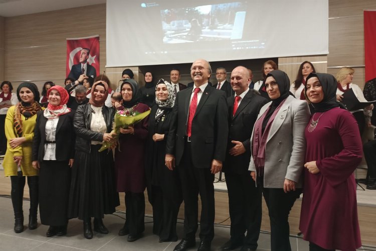 Bursa'da şiir ve türkülerle kahramanlara vefa -
