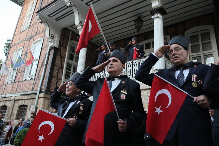 Bursa'da kurtuluşun 100. yıl coşkusu -