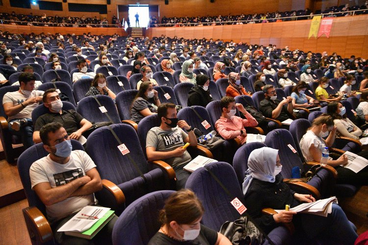 Bursa'da memur adaylarına ücretsiz eğitim desteği -
