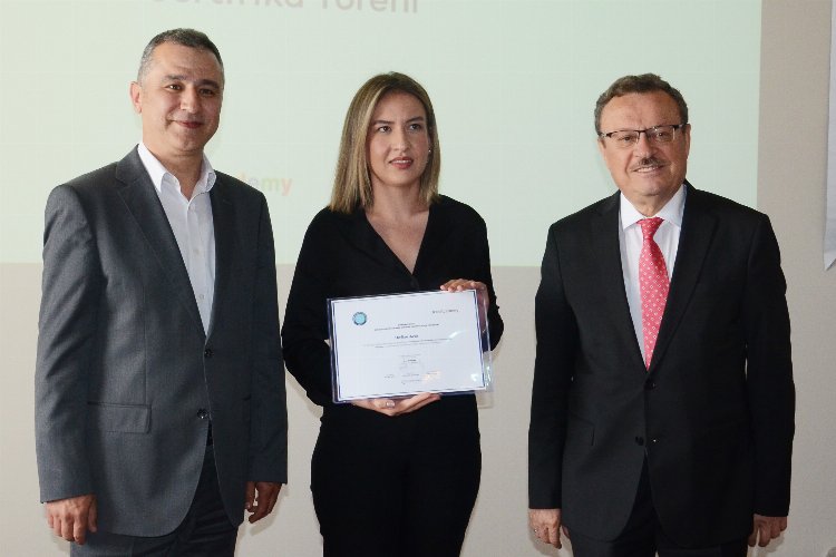 Bursa'da 'MES Sistemleri Uzmanları' sertifikalandı -