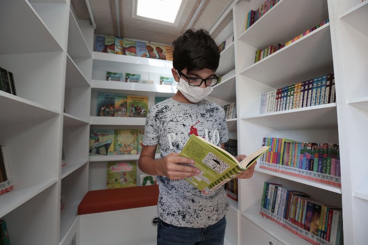 Bursa'da Nilüferli 56 bini aşkın ödünç kitap aldı -