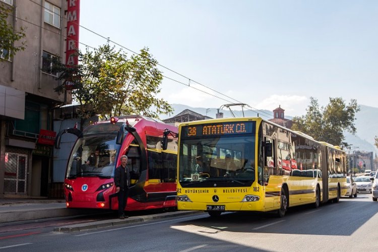 Bursa'da okula ulaşım ilk 3 gün ücretsiz -