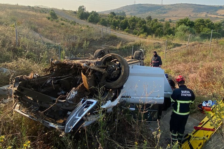 Bursa'da otoyolda trafik kazası: 5 yaralı -