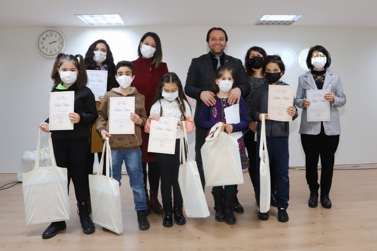 Bursa'da resfebe yarışmasında ödüller sahibini buldu -
