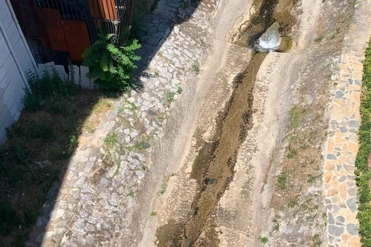 Bursa'da Setbaşı Deresi’nin suyu ciddi oranda azaldı -
