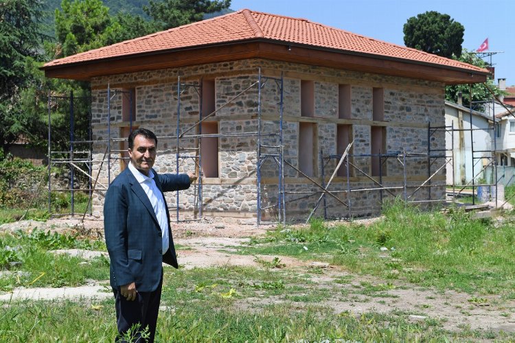 Bursa'da tarihi Filiboz Mescidi gün yüzüne çıkıyor -