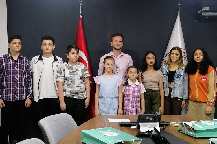 Bursa'da 'trafikte saygı' ödüllendi -