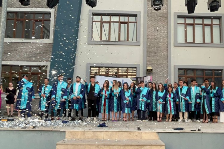 Bursa'da 'YEK'ten mezuniyet coşkusu -