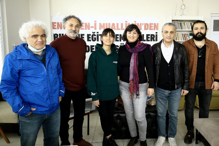 Bursa'da Yenişehir Eğitim Sen'den 'sosyalist' tartışma -