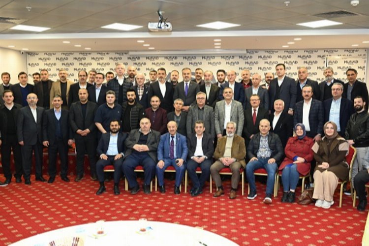 Bursa dönüşmek zorunda -