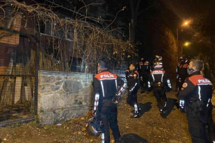 Bursa Emniyeti'nden 'metruk' operasyon -