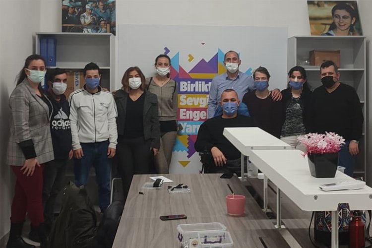 Bursa Gemlik'te 'engelsiz yaşam'da ilk maaşlarını aldılar -