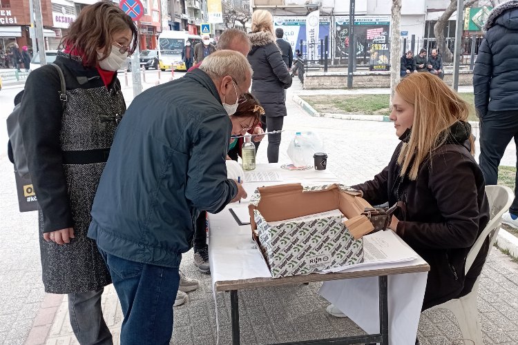 Bursa Gemlik'te imzalar 5 bini geçti -