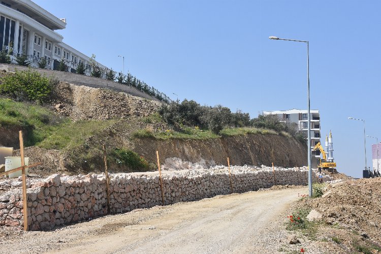 Bursa Gemlik'te üst yapıya yazlık seferberliği -