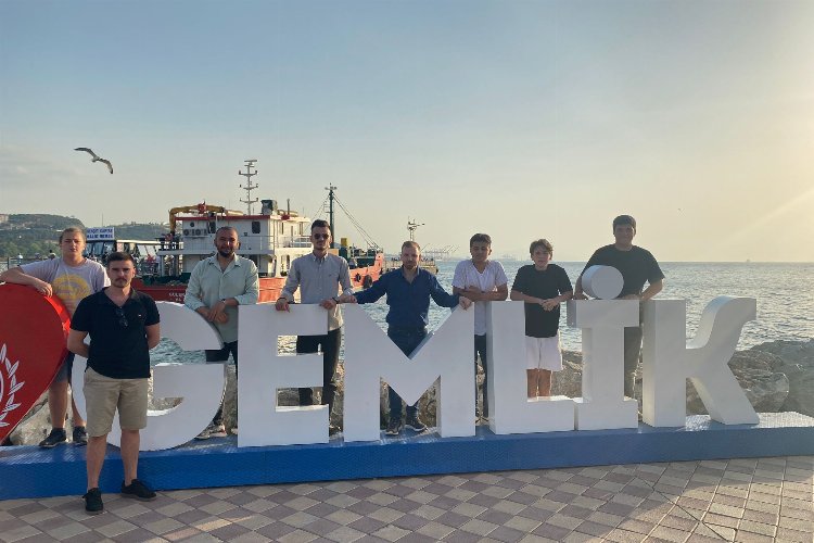 Bursa Gemlik'te İYİ Gençlik'ten 'çevre' mesajı -