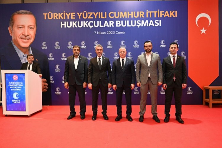 Bursa hukuk camiası iftarda buluştu -