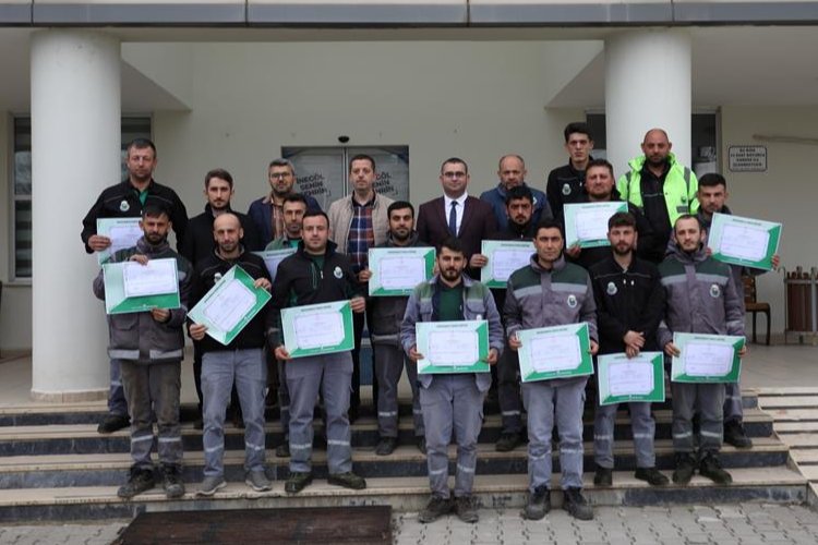 Bursa İnegöl Belediyesi'nde personele 'Bahçıvanlık' sertifikası -