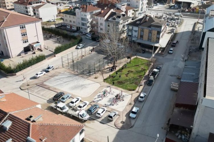 Bursa İnegöl'de eski parklar yenileniyor -