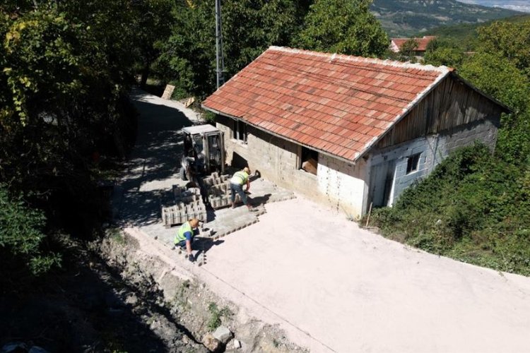 Bursa İnegöl'de İclaliye'ye parke taşı kaplama -