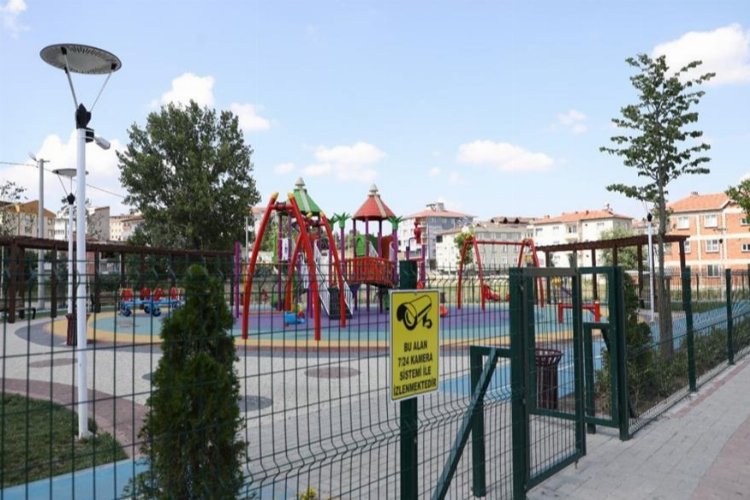 Bursa İnegöl’de parklar gözetim altında -