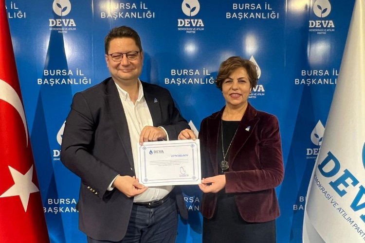 Bursa İznik'te DEVA 'Mine Norşan'a emanet -