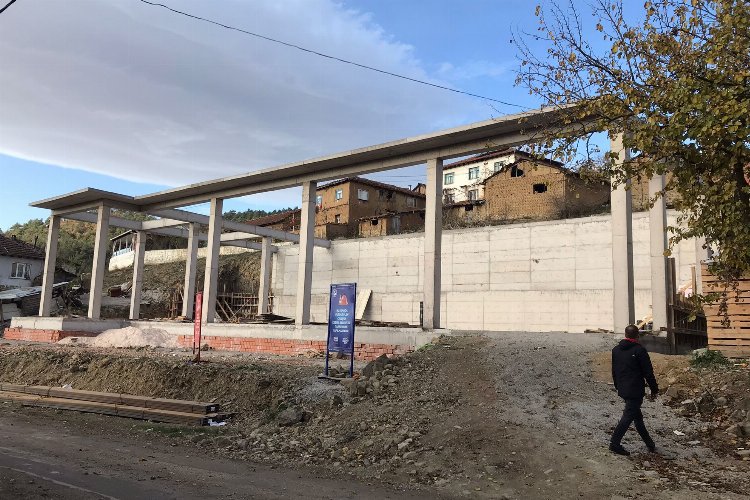 Bursa Kestel Belediyesi’nden kırsala düğün salonu -