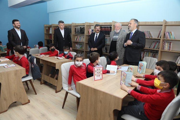 Bursa kütüphanelerle donatılıyor -