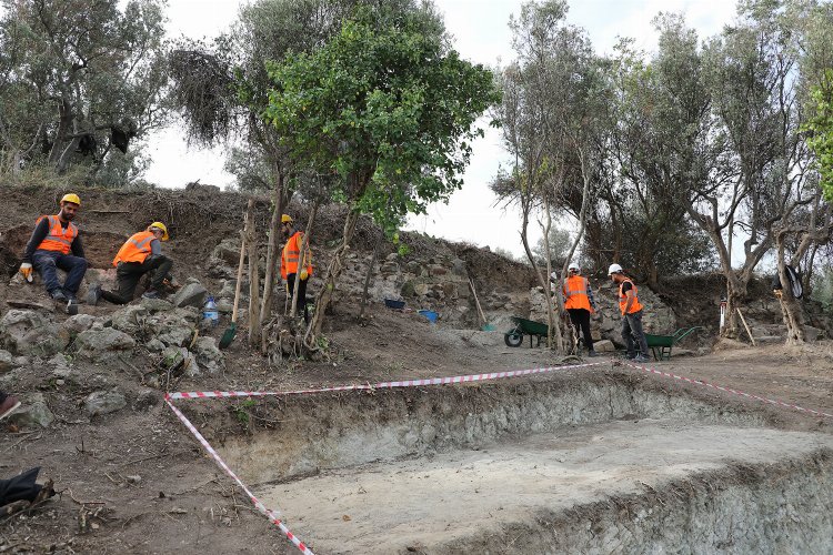 Bursa Mudanya'da antik Myrleia'nın sur duvarlarına ulaşıldı -