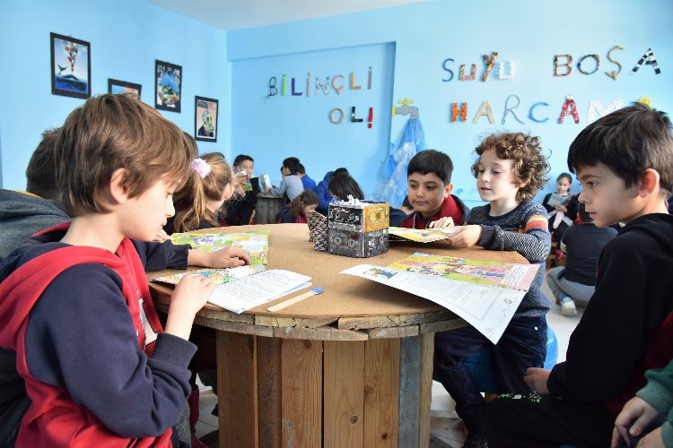 Bursa Mustafakemalpaşa'da sıfır atık kütüphanesi -