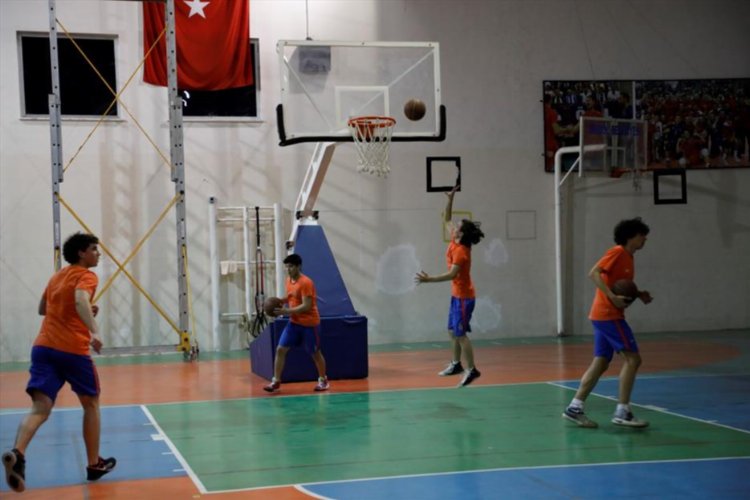 Bursa İnegöl Basketbol takımı potada tarih yazıyor -