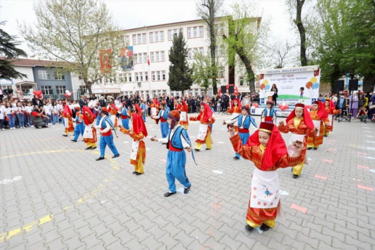 Bursa İnegöl'de 23 Nisan coşkusu -