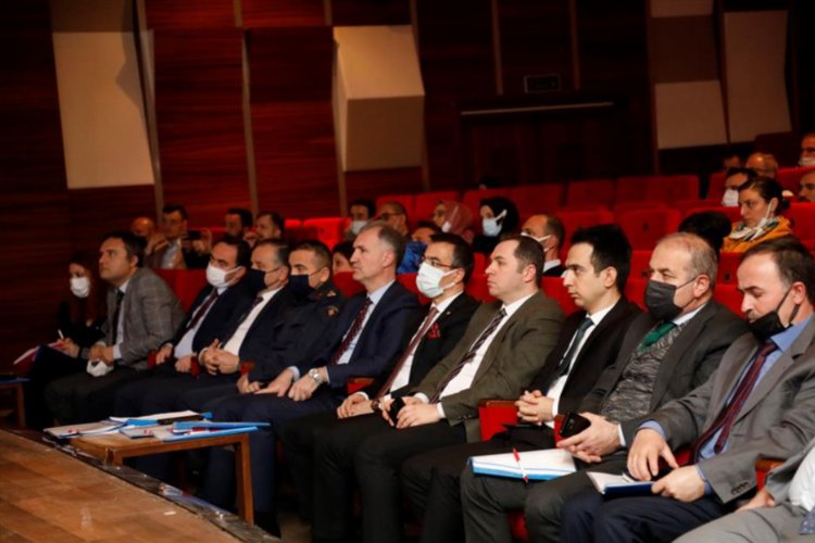 Bursa İnegöl'de 'Bağımlılıkla Mücadele Çalıştayı' yapıldı -