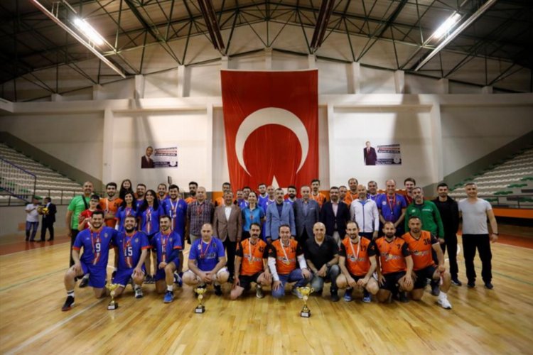 Bursa İnegöl kurumları filede yarıştı -