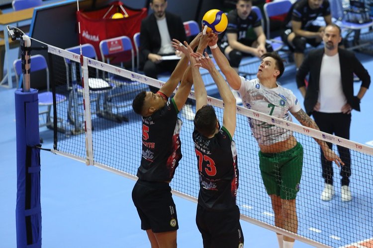 Bursa'nın Efeleri avantajı yakaladı -