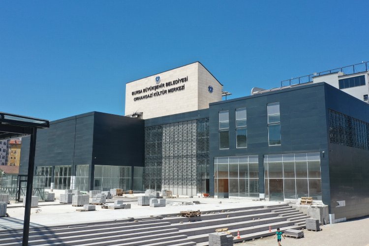Bursa Orhangazi Kültür Merkezi'nde son rötuşlar -