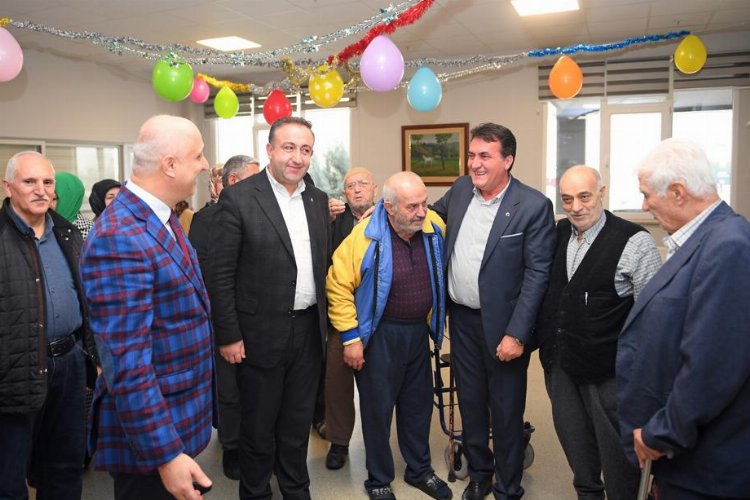 Bursa Osmangazi'de Başkan Dündar’dan yeni yıl ziyaretleri -