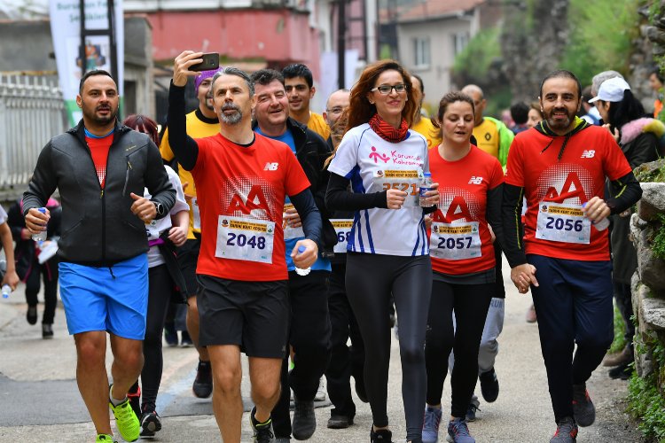 Bursa Osmangazi'de binlerce sporcu tarihe koşacak -