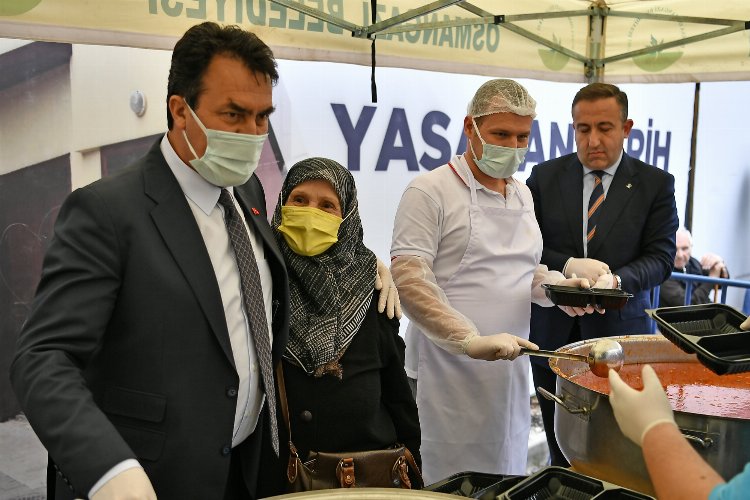 Bursa Osmangazi’de gönül sofraları kuruluyor -