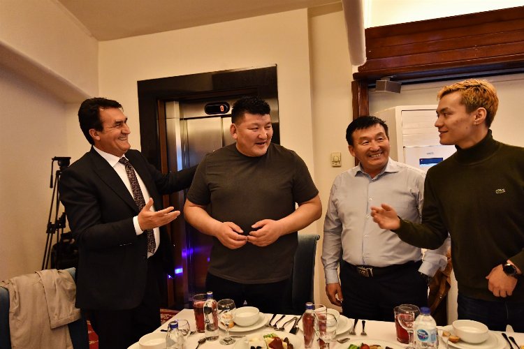 Bursa Osmangazi’de iftar şenliği -
