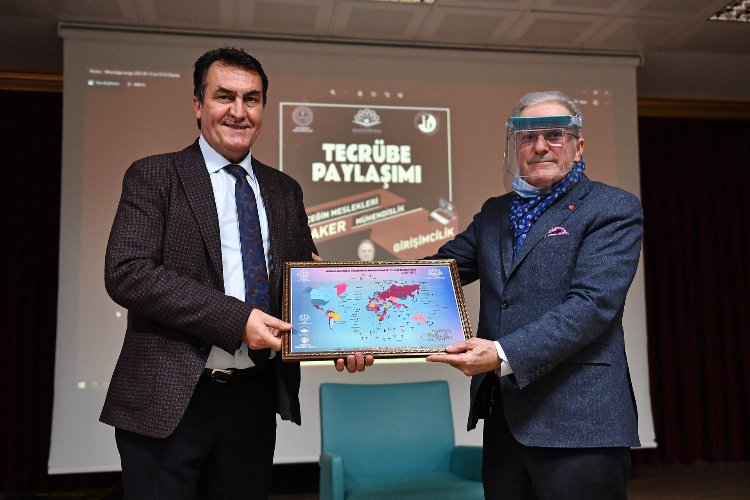 Bursa Osmangazi'de Sanayici Gülener, tecrübelerini Uluslararası öğrencilerle paylaştı -