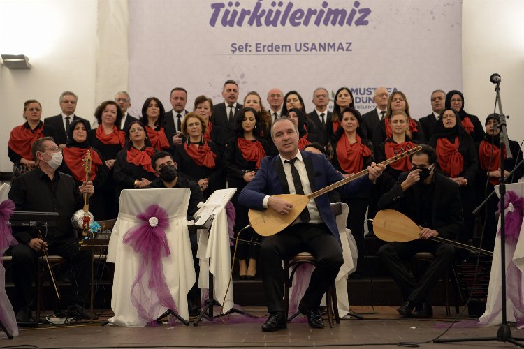 Bursa Osmangazi'de türküler tek bir ağızdan söylendi -