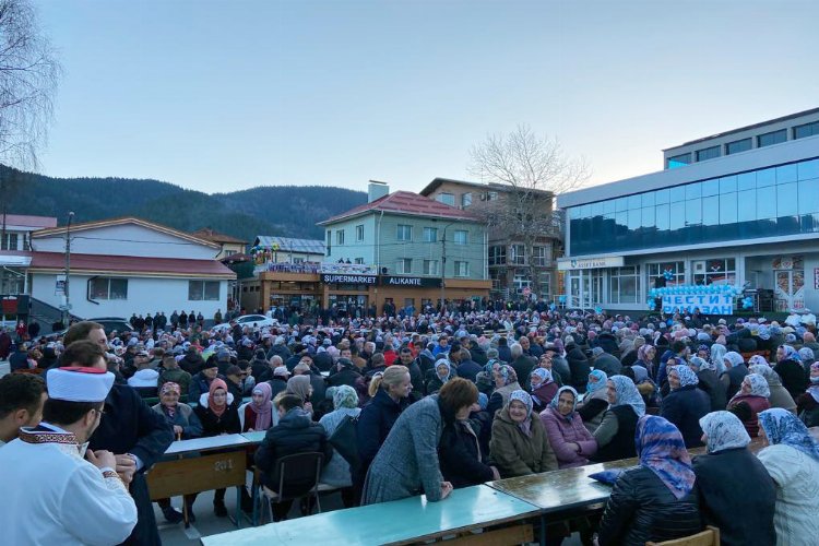 Bursa Osmangazi’den Balkanlar’a kardeşlik sofrası -